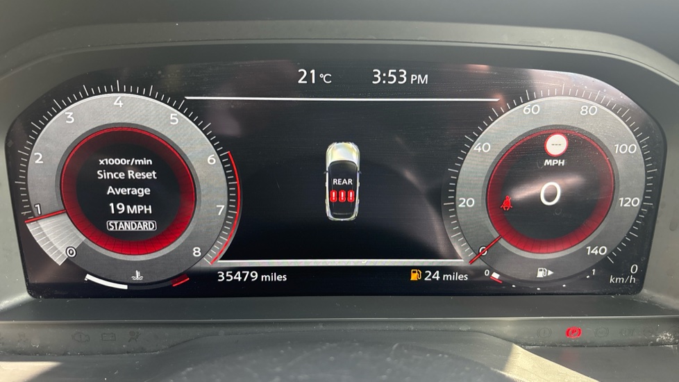 Nissan Qashqai 1.3 DiG-T MH N-Connecta 5dr Petrol Hatchback - Image 18