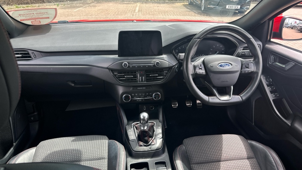 Ford Focus 1.0 EcoBoost 125 ST-Line X 5dr Petrol Estate - Image 10