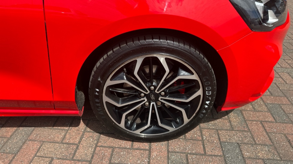Ford Focus 1.0 EcoBoost 125 ST-Line X 5dr Petrol Estate - Image 25