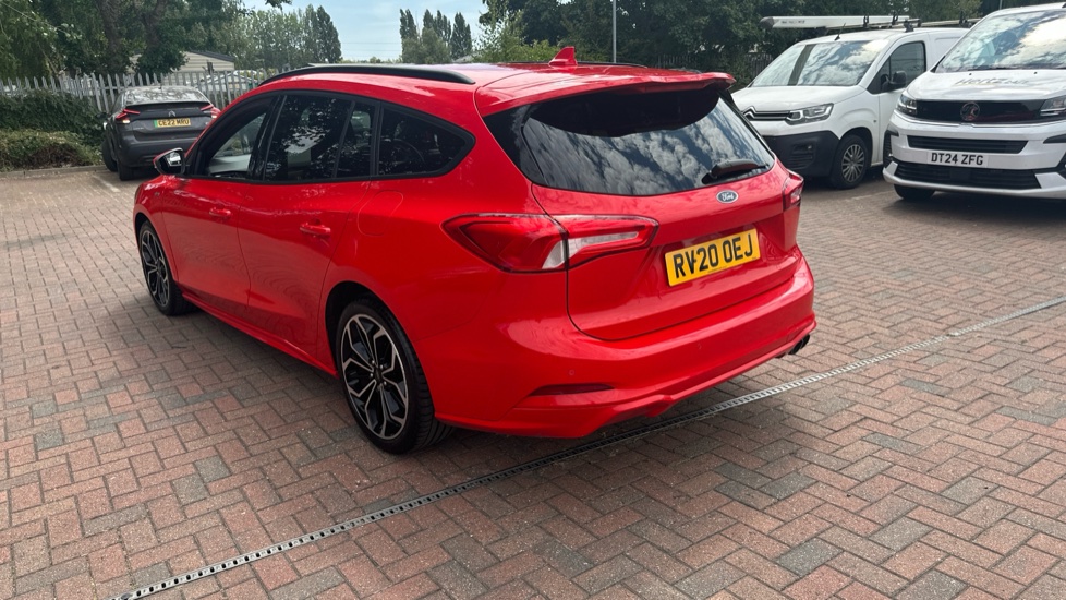 Ford Focus 1.0 EcoBoost 125 ST-Line X 5dr Petrol Estate - Image 30
