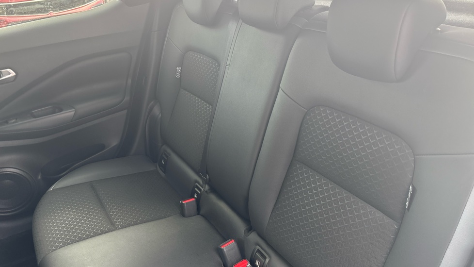 Nissan Juke 1.6 Hybrid N-Connecta 5dr Auto Hybrid Hatchback - Image 16
