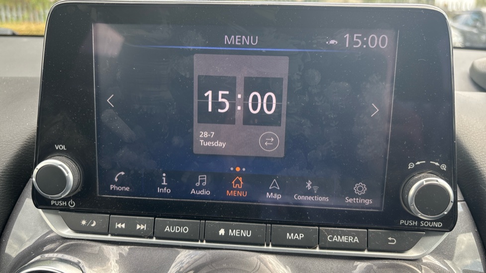 Nissan Juke 1.6 Hybrid N-Connecta 5dr Auto Hybrid Hatchback - Image 25