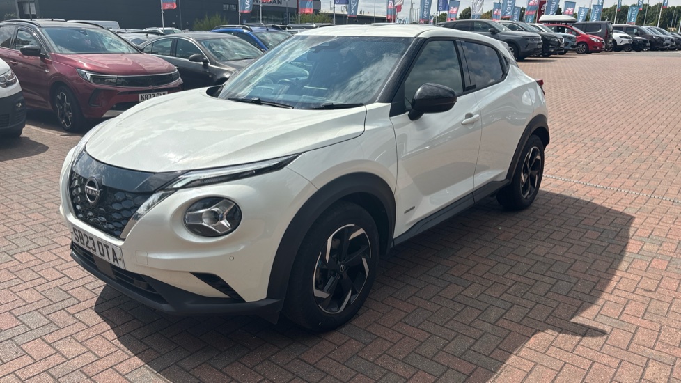 Nissan Juke 1.6 Hybrid N-Connecta 5dr Auto Hybrid Hatchback - Image 41