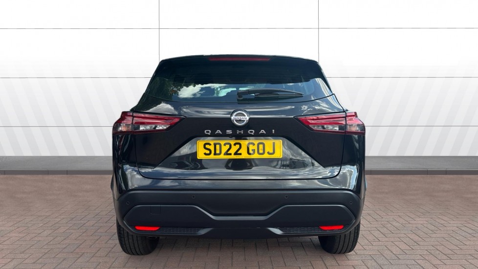Nissan Qashqai 1.3 DiG-T MH Acenta Premium 5dr Petrol Hatchback - Image 6