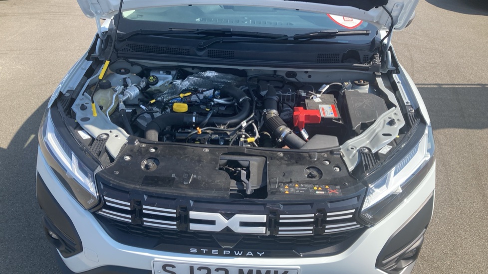 Dacia Sandero Stepway 1.0 TCe Expression 5dr Petrol Hatchback - Image 8