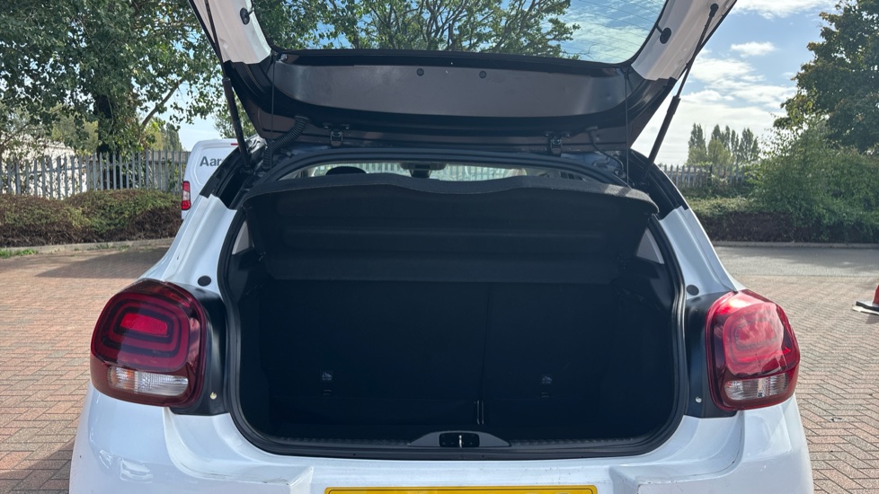 Citroen C3 1.2 PureTech 110 C-Series Edition 5dr EAT6 Petrol Hatchback - Image 4