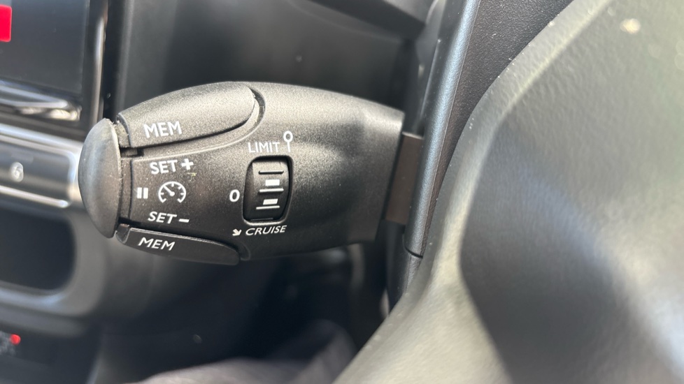 Citroen C3 1.2 PureTech 110 C-Series Edition 5dr EAT6 Petrol Hatchback - Image 31