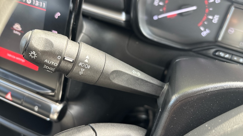 Citroen C3 1.2 PureTech 110 C-Series Edition 5dr EAT6 Petrol Hatchback - Image 32