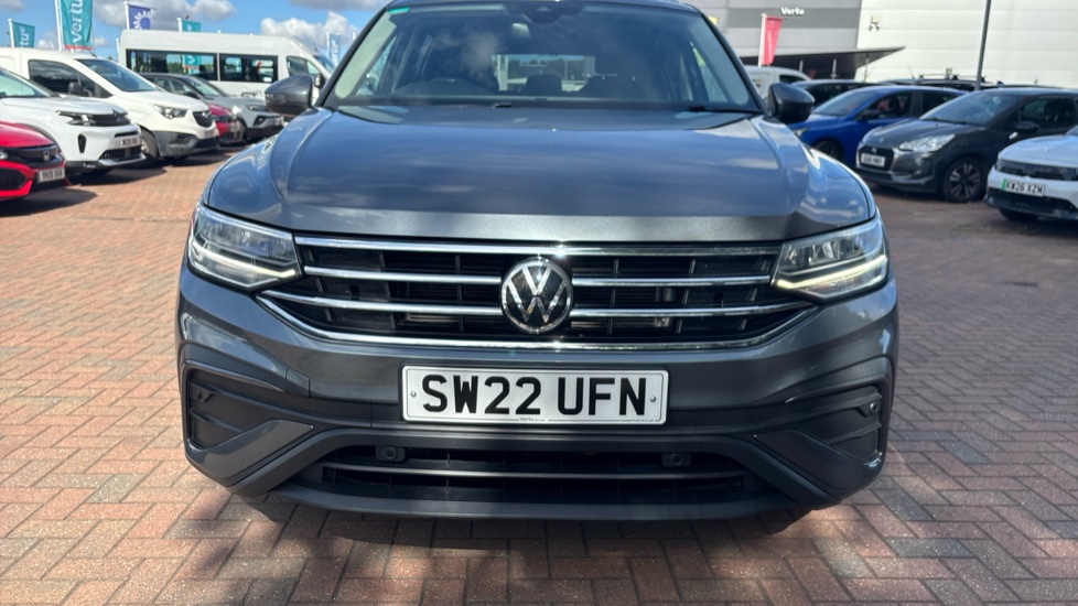 Volkswagen Tiguan Allspace 1.5 TSI Life 5dr DSG Petrol Estate - Image 44
