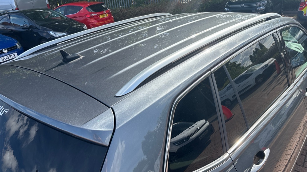 Volkswagen Tiguan Allspace 1.5 TSI Life 5dr DSG Petrol Estate - Image 52