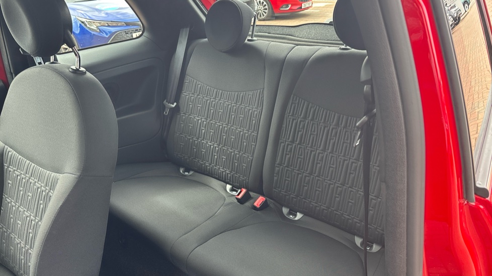 Fiat 500 1.0 Mild Hybrid 3dr Petrol Hatchback - Image 16