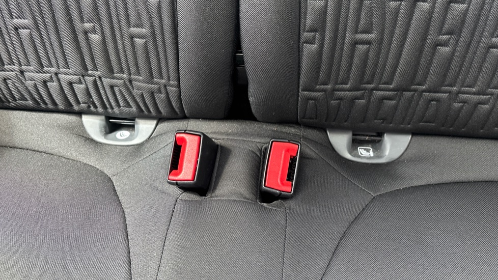 Fiat 500 1.0 Mild Hybrid 3dr Petrol Hatchback - Image 17