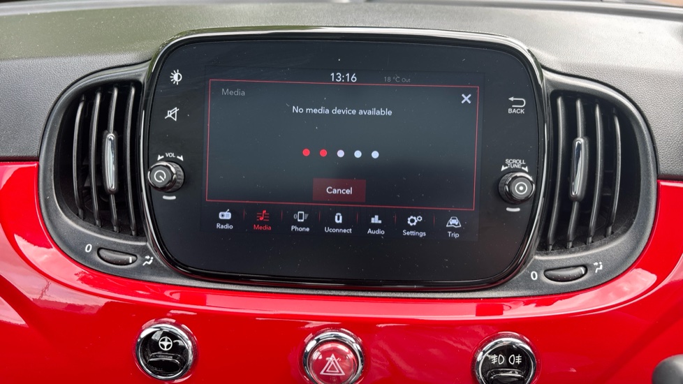 Fiat 500 1.0 Mild Hybrid 3dr Petrol Hatchback - Image 22