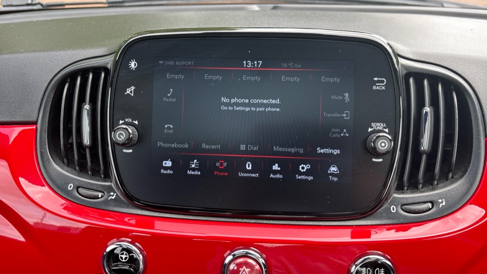 Fiat 500 1.0 Mild Hybrid 3dr Petrol Hatchback - Image 23