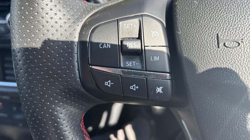 Ford Fiesta 1.0 EcoBoost 95 ST-Line Edition 5dr Petrol Hatchback - Image 33