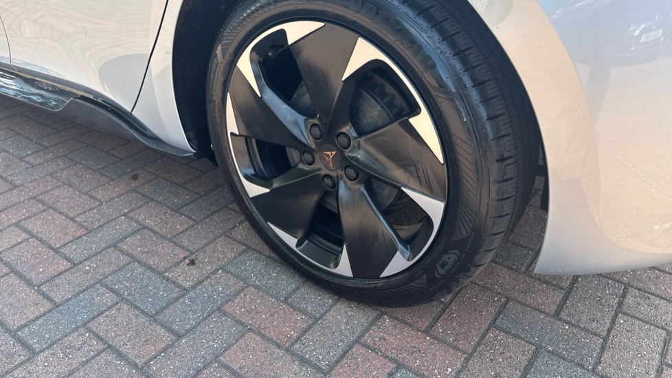 CUPRA Born 170kW e-Boost V1 59kWh 5dr Auto Electric Hatchback - Image 44
