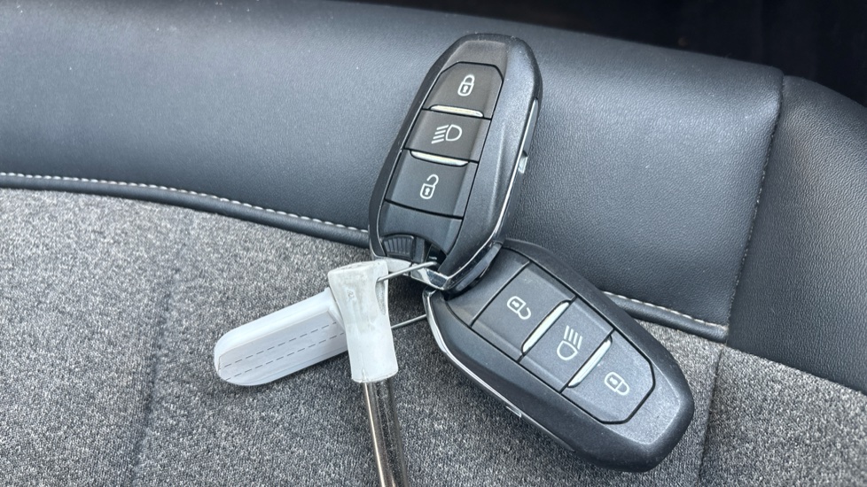 Citroen C5 Aircross 1.5 BlueHDi 130 Flair 5dr Diesel Hatchback - Image 20