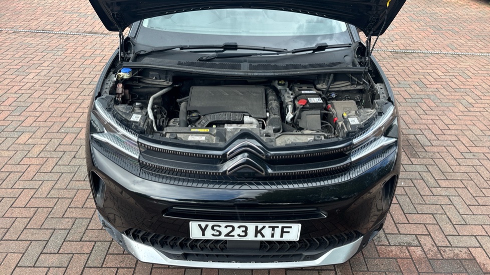 Citroen C5 Aircross 1.2 PureTech Shine 5dr Petrol Hatchback - Image 8