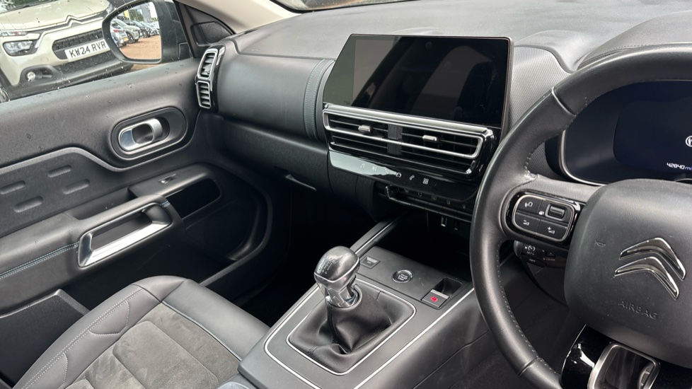 Citroen C5 Aircross 1.2 PureTech Shine 5dr Petrol Hatchback - Image 14