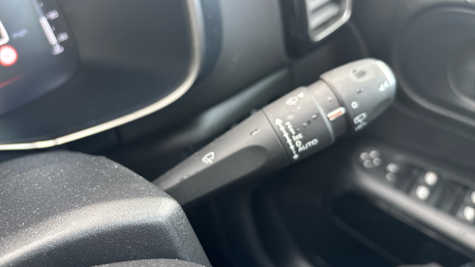 Citroen C5 Aircross 1.2 PureTech Shine 5dr Petrol Hatchback - Image 38