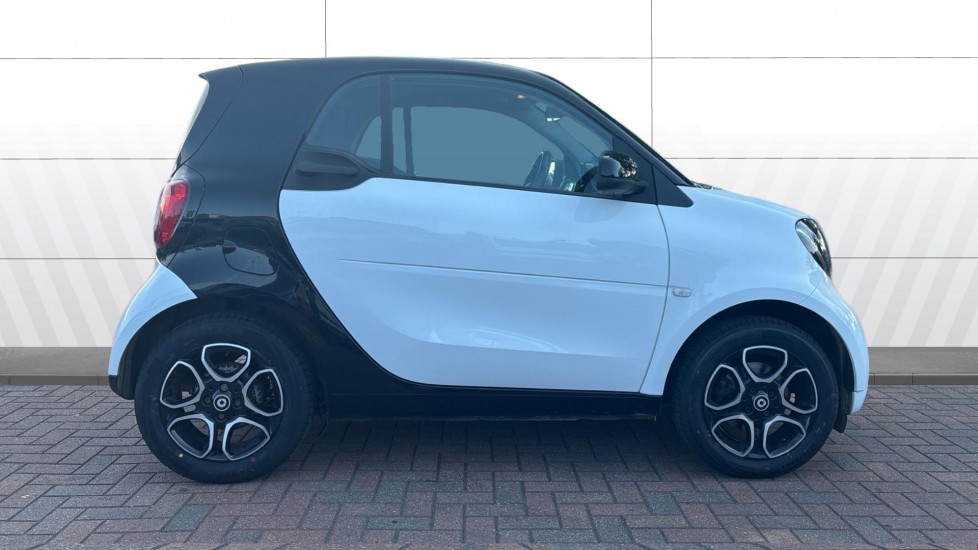 smart fortwo coupe 1.0 Prime 2dr Petrol Coupe - Image 5