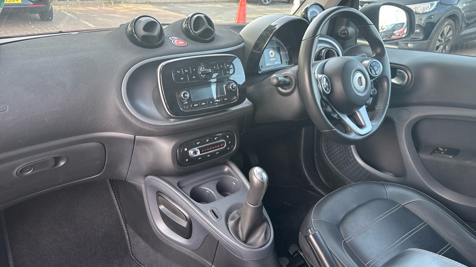 smart fortwo coupe 1.0 Prime 2dr Petrol Coupe - Image 9