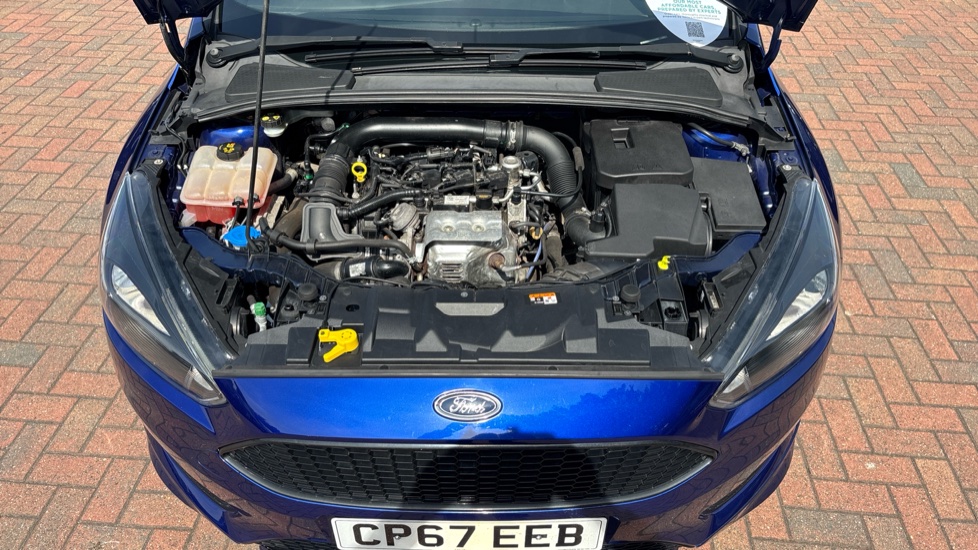 Ford Focus 1.0 EcoBoost 125 ST-Line 5dr Petrol Hatchback - Image 8