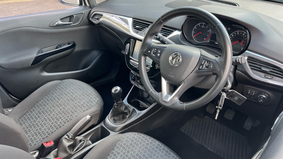 Vauxhall Corsa 1.4 [75] Design 5dr Petrol Hatchback - Image 11