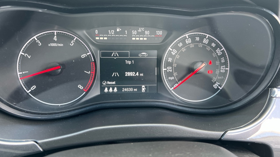 Vauxhall Corsa 1.4 [75] Design 5dr Petrol Hatchback - Image 40