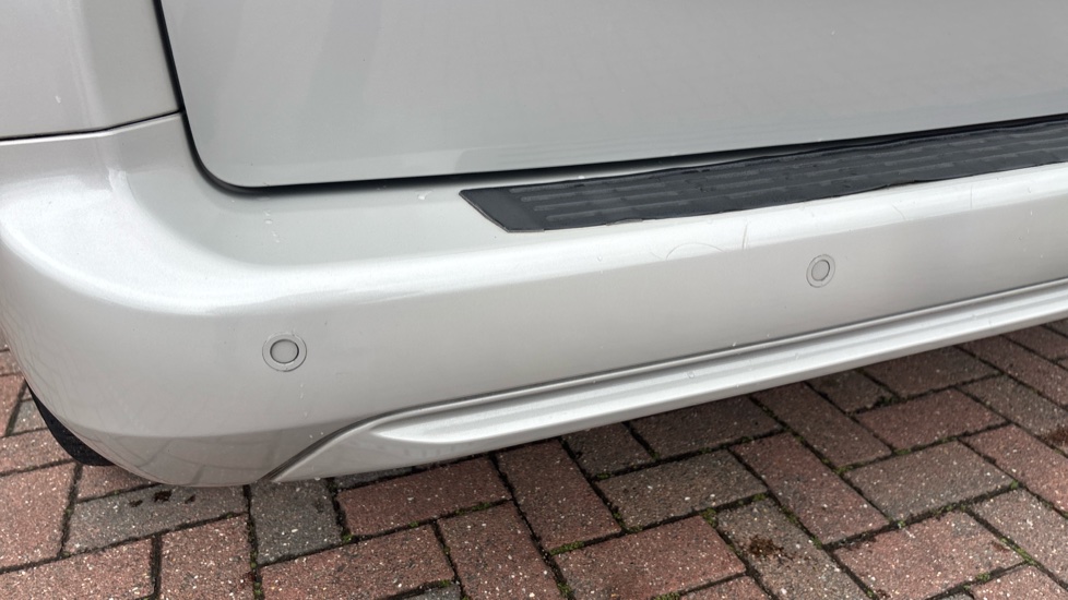 Vauxhall Combo Life 1.2 Turbo Design 5dr Petrol Estate - Image 33