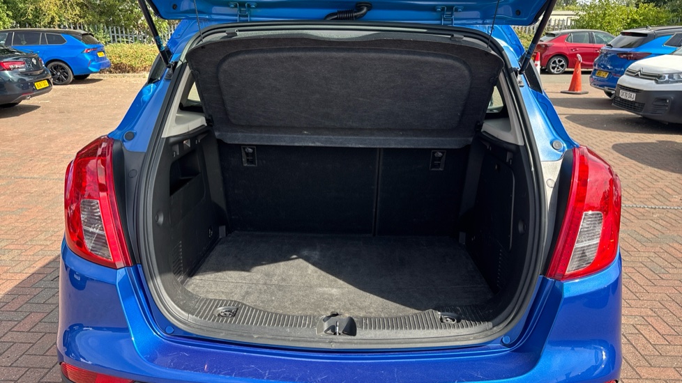 Vauxhall Mokka X 1.4T ecoTEC Active 5dr Petrol Hatchback - Image 4