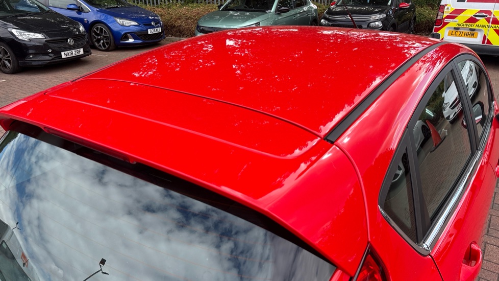 Ford Fiesta 1.5 TDCi Zetec 5dr Diesel Hatchback - Image 39