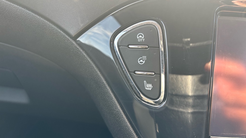 Vauxhall Corsa 1.4 ecoFLEX Energy 3dr [AC] Petrol Hatchback - Image 22