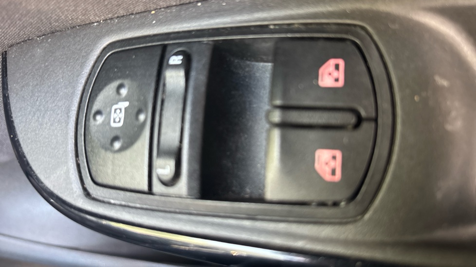 Vauxhall Corsa 1.4 [75] ecoFLEX Sting 3dr Petrol Hatchback - Image 33
