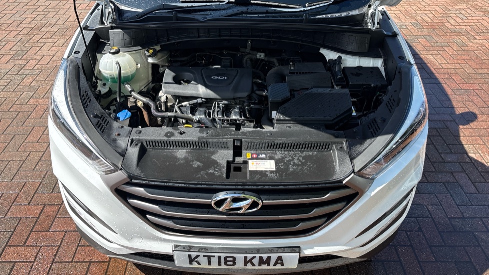 Hyundai TUCSON 1.6 GDi Blue Drive SE Nav 5dr 2WD Petrol Estate - Image 8