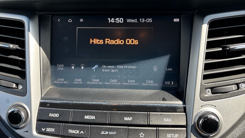 Hyundai TUCSON 1.6 GDi Blue Drive SE Nav 5dr 2WD Petrol Estate - Image 24