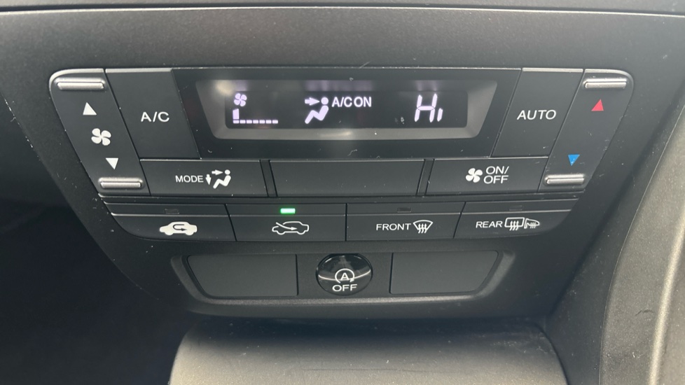 Honda Civic 1.4 i-VTEC S 5dr Petrol Hatchback - Image 23