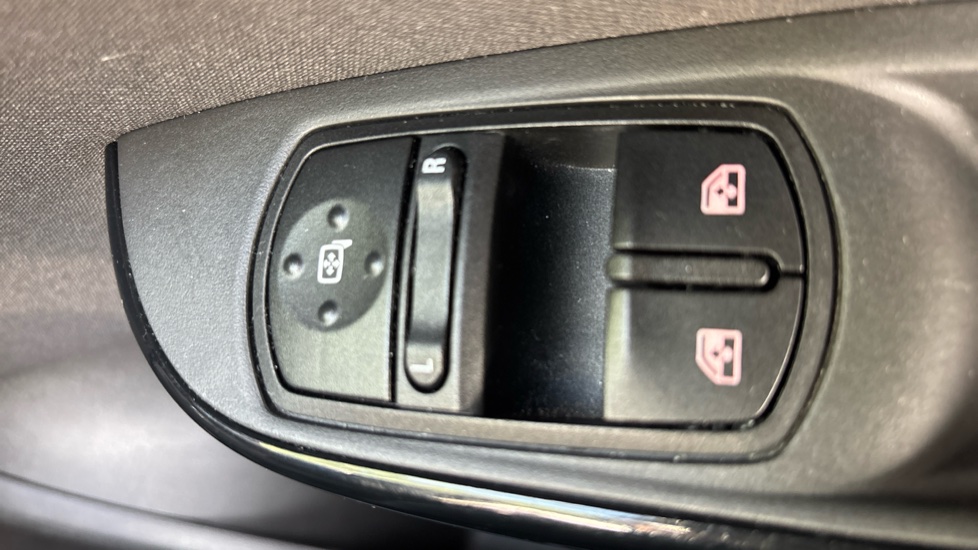 Vauxhall Corsa 1.4 ecoFLEX Energy 5dr [AC] Petrol Hatchback - Image 35