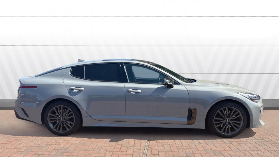 Kia Stinger 2.2 CRDi GT-Line S 5dr Auto Diesel Hatchback - Image 5