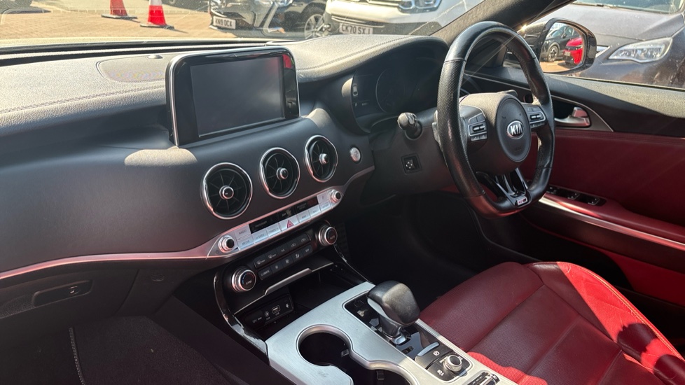 Kia Stinger 2.2 CRDi GT-Line S 5dr Auto Diesel Hatchback - Image 9
