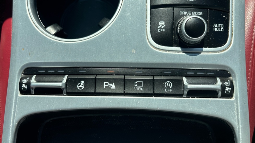 Kia Stinger 2.2 CRDi GT-Line S 5dr Auto Diesel Hatchback - Image 31