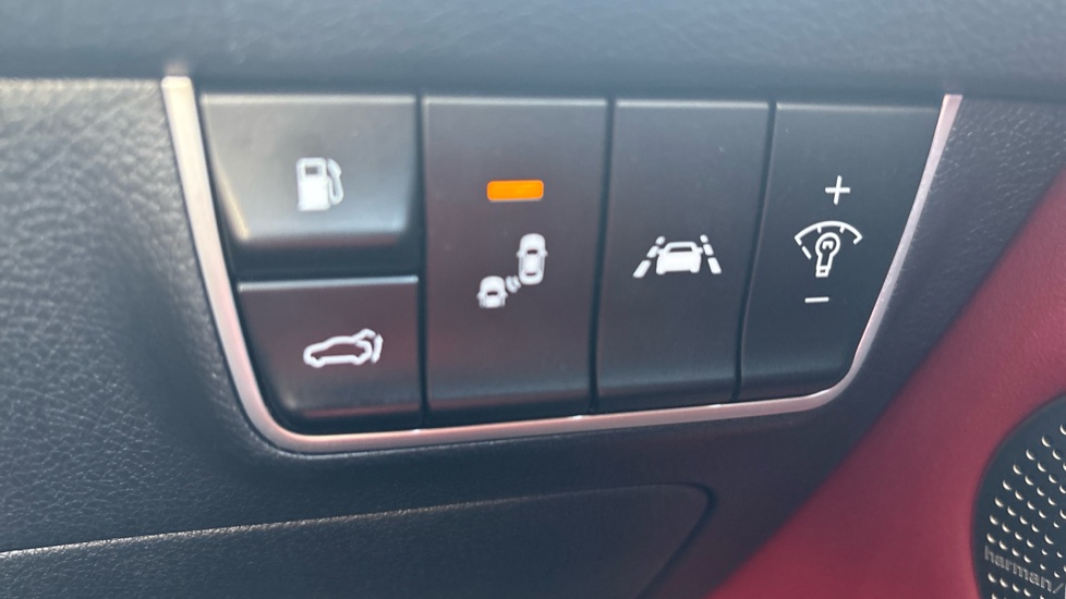 Kia Stinger 2.2 CRDi GT-Line S 5dr Auto Diesel Hatchback - Image 37