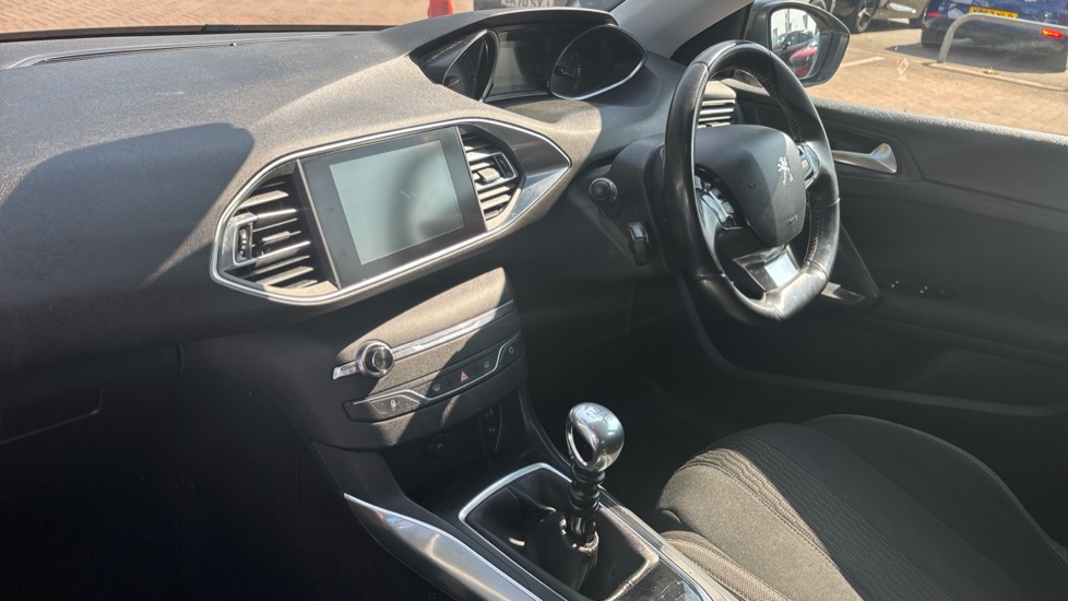 Peugeot 308 1.2 PureTech 130 Sportium 5dr Petrol Hatchback - Image 9