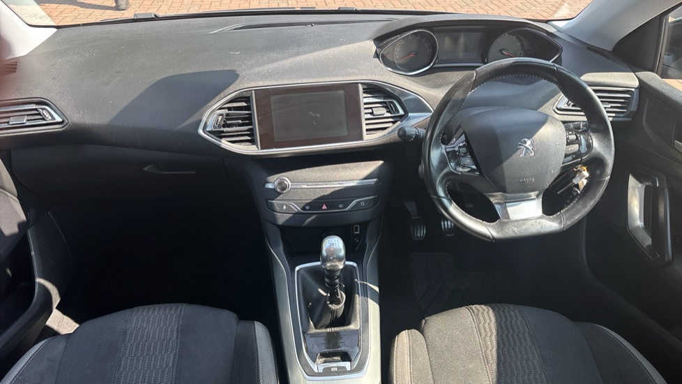Peugeot 308 1.2 PureTech 130 Sportium 5dr Petrol Hatchback - Image 10