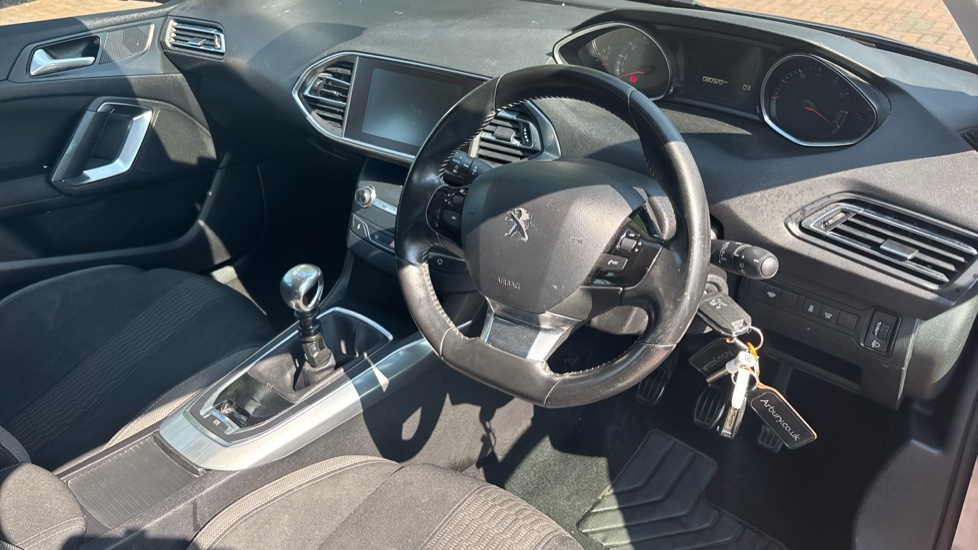 Peugeot 308 1.2 PureTech 130 Sportium 5dr Petrol Hatchback - Image 11