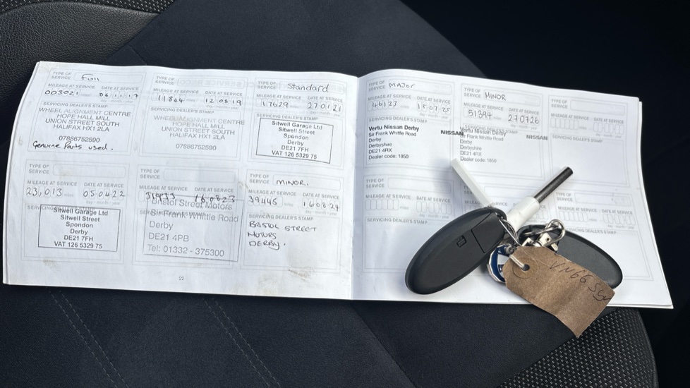 Nissan Juke 1.2 DiG-T N-Connecta 5dr Petrol Hatchback - Image 19