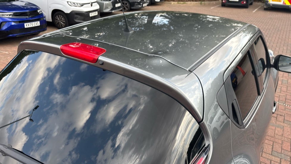 Nissan Juke 1.2 DiG-T N-Connecta 5dr Petrol Hatchback - Image 39