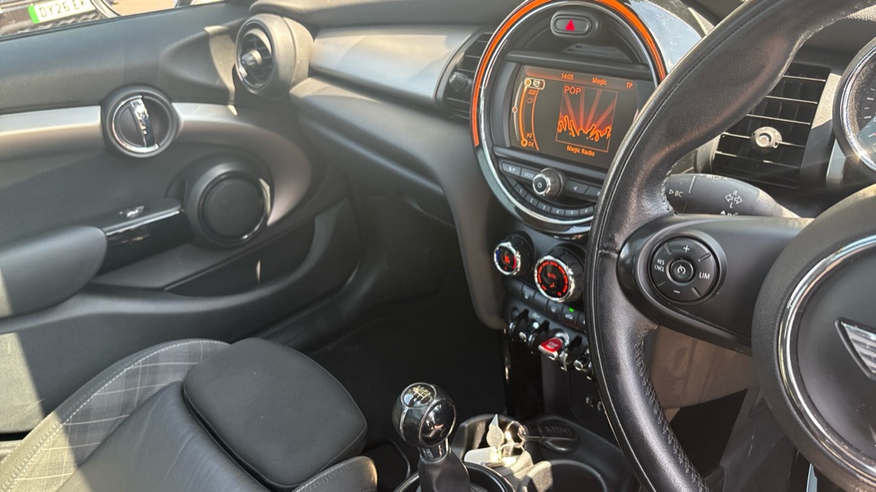 MINI Hatchback 1.5 Cooper D 5dr Diesel Hatchback - Image 14
