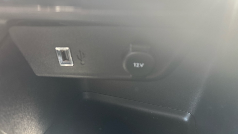 Vauxhall Mokka 1.2 Turbo 100 SRi 5dr Petrol Hatchback - Image 28