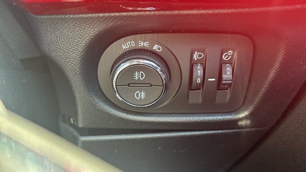 Vauxhall Mokka 1.2 Turbo 100 SRi 5dr Petrol Hatchback - Image 37